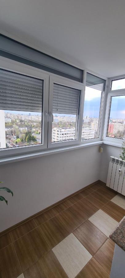 Perfect View Apartament 2 Rooms Self Check-In Бухарест Экстерьер фото