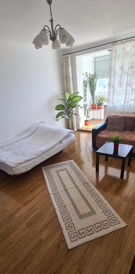 Perfect View Apartament 2 Rooms Self Check-In Бухарест Экстерьер фото