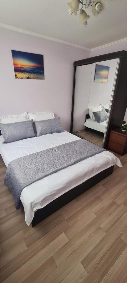 Perfect View Apartament 2 Rooms Self Check-In Бухарест Экстерьер фото